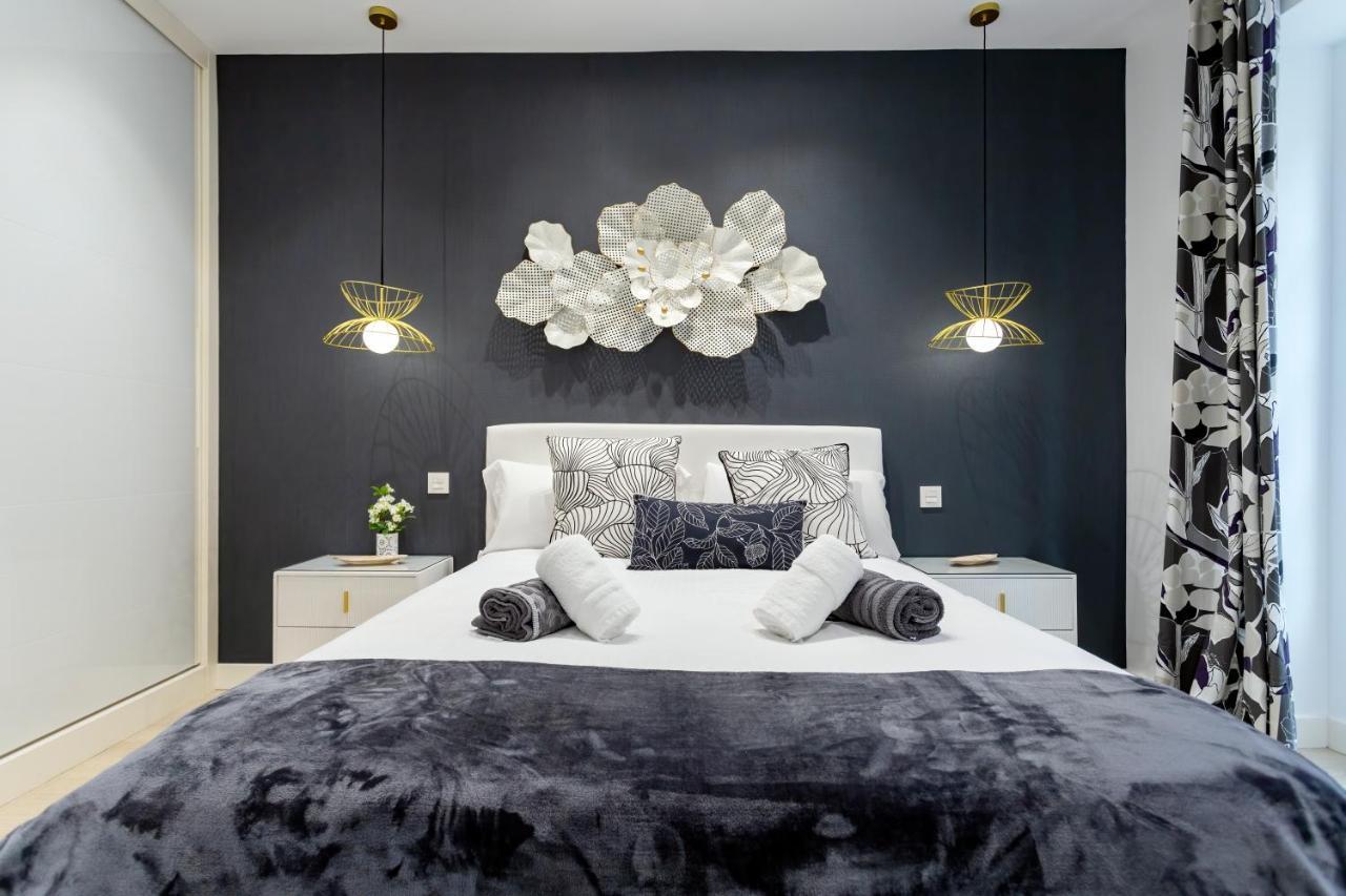 Spacio Menina By Unique Rooms Бургос Экстерьер фото